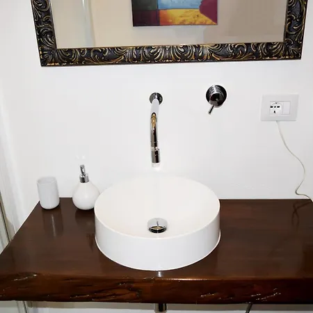 Il Pittoresco 招待所 *